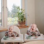 Bavoir tablier fleur | Mushie - My Little Môme