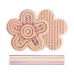 Jouet sensoriel silicone Petal | Mushie
